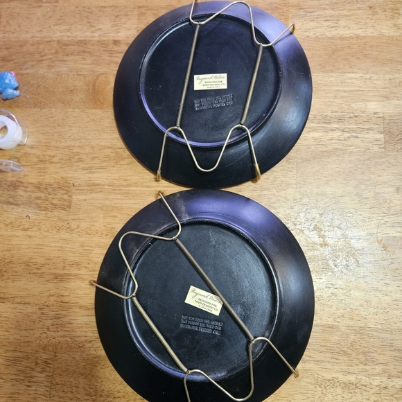 Collectible Fruit Plates by Raymond Waites Designed for Toyo Trading Com… - Picture 2 of 6